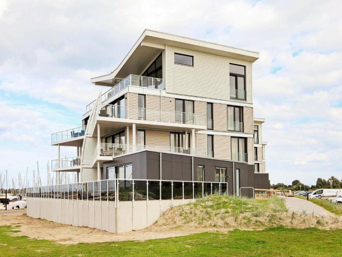 One-bedroom In 8 Apartment